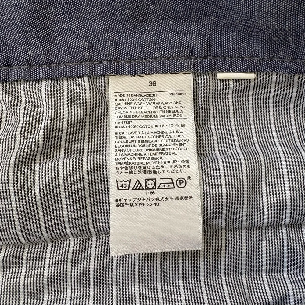 Banana Republic these banana